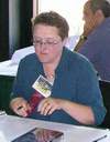 Лиза Барнет на конвенте «Noreascon» (2004)
